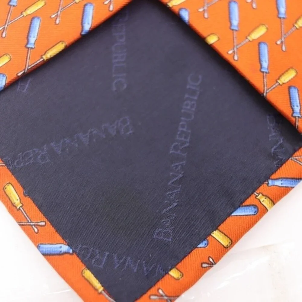 Banana Republic Orange Tool Screwdriver Novelty Print Necktie 100% Silk Tie